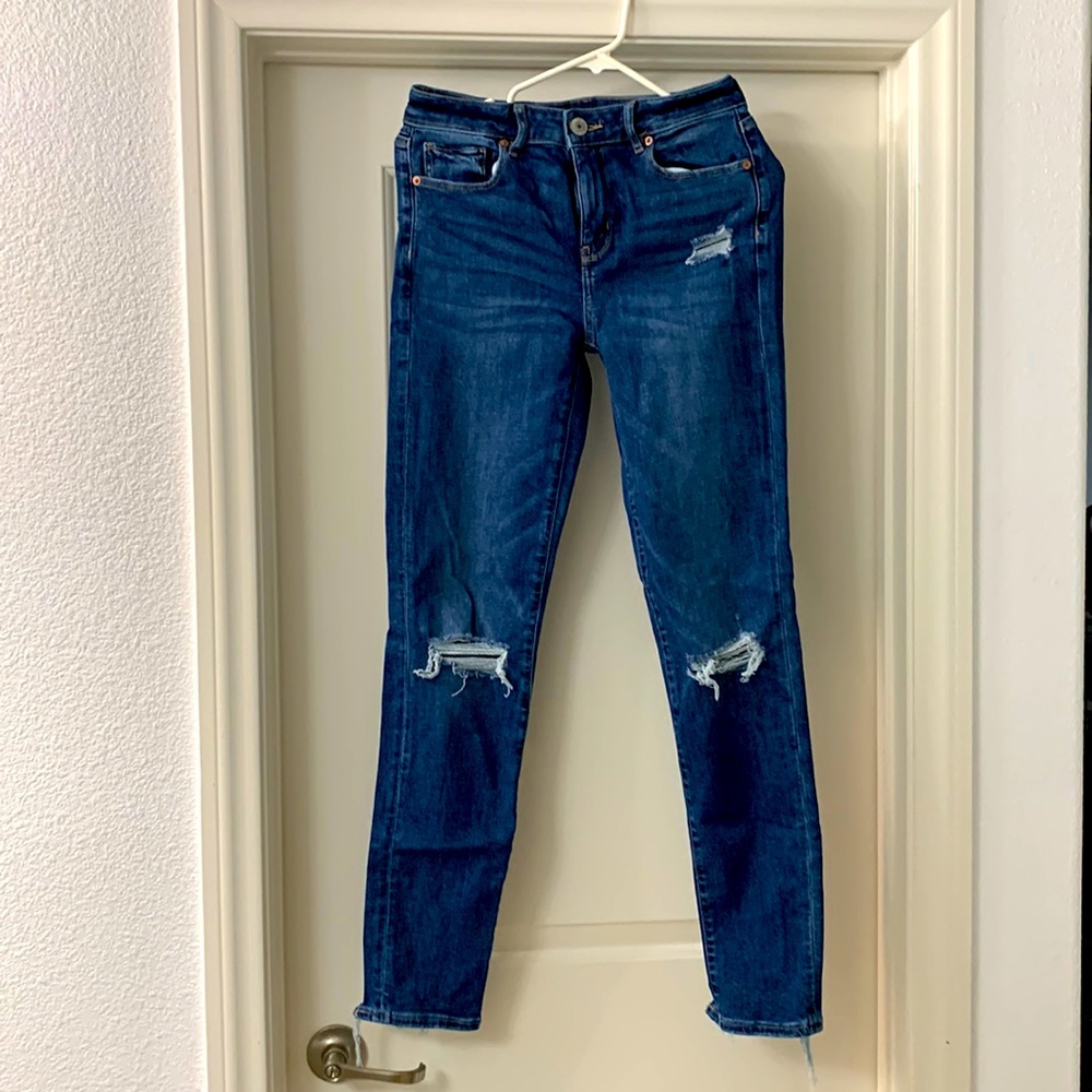 American Eagle skinny jeans